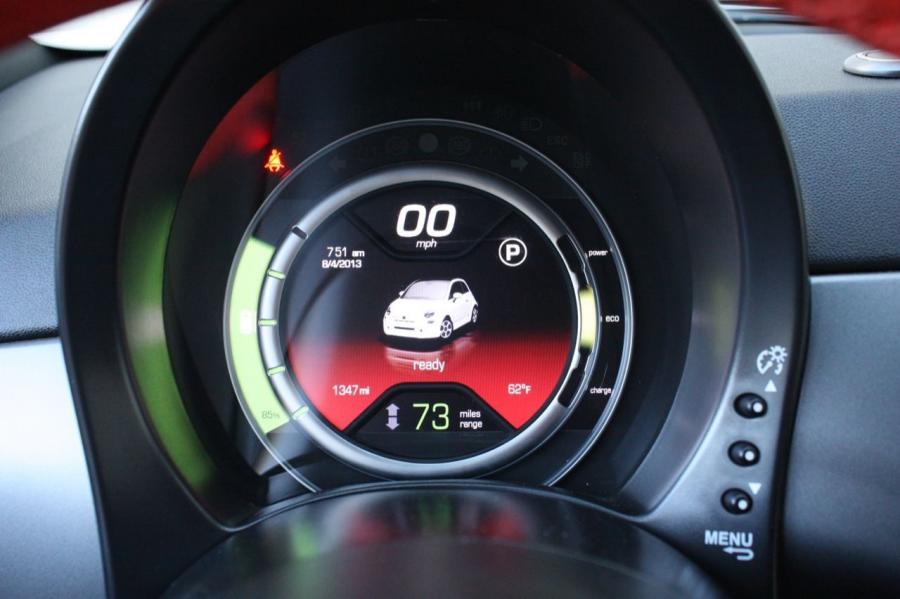  Fiat 500e 2013 года  (фото 91 из 141)